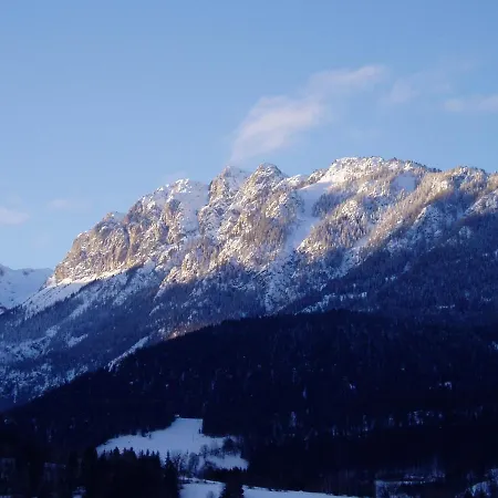 Apartamento Gaestehaus Wieser Haus im Ennstal